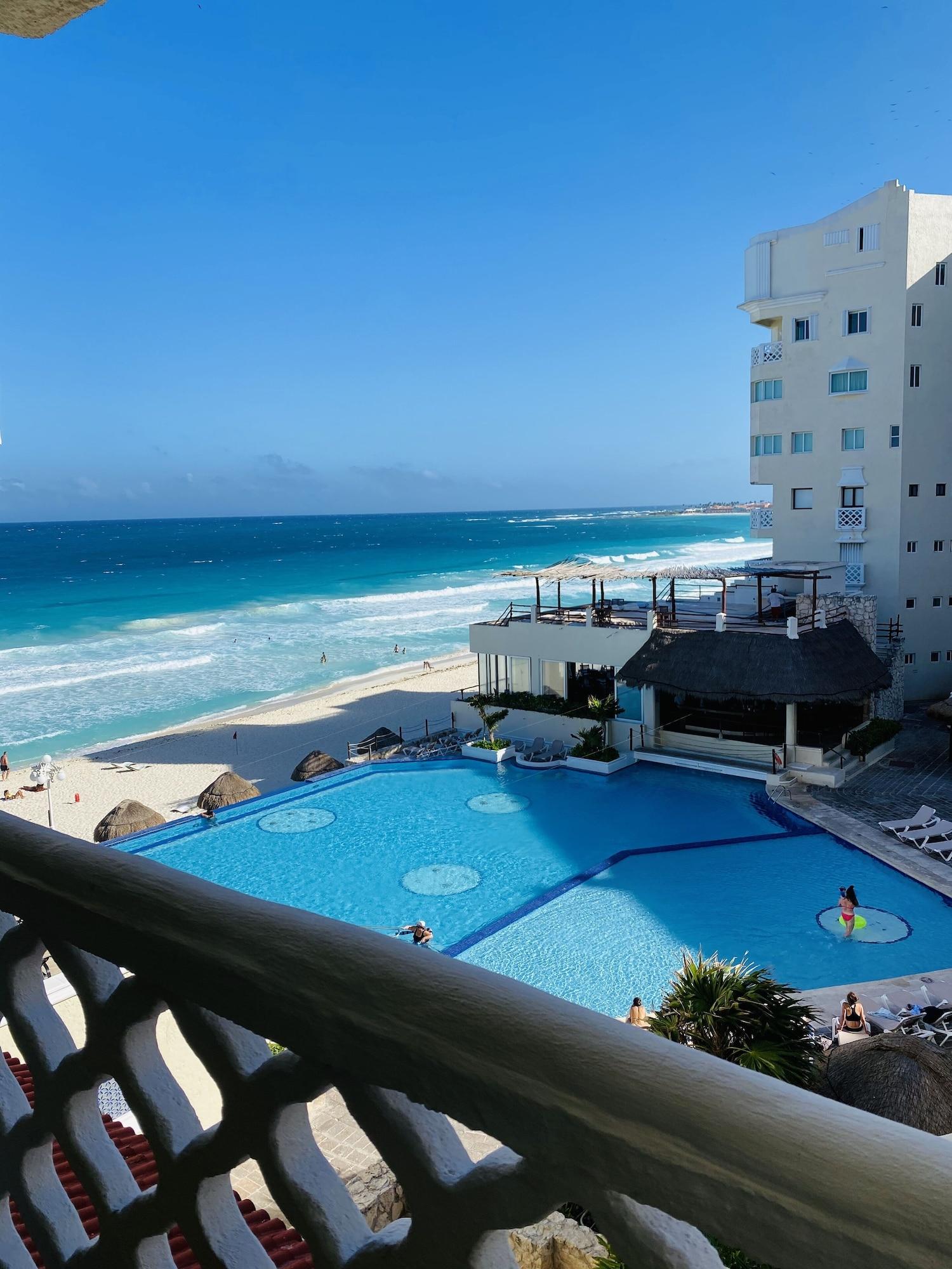 Bsea Cancun Plaza Hotel מראה חיצוני תמונה